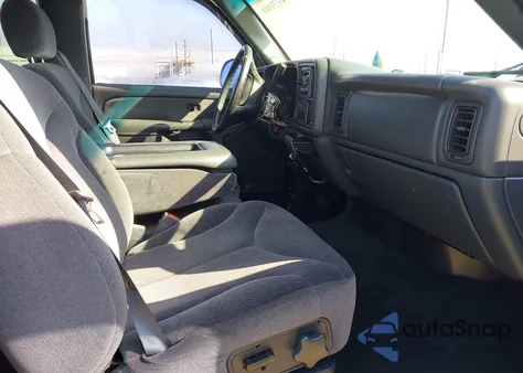 2002 GMC Sierra 2500Hd Sle z USA, uszkodzony, nr VIN 1GTHC29UX2E133754